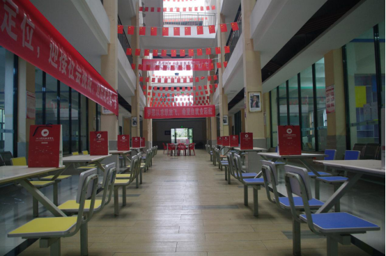 四川科技职业学院举办药学院  2021届毕业生专场双选会(图1)