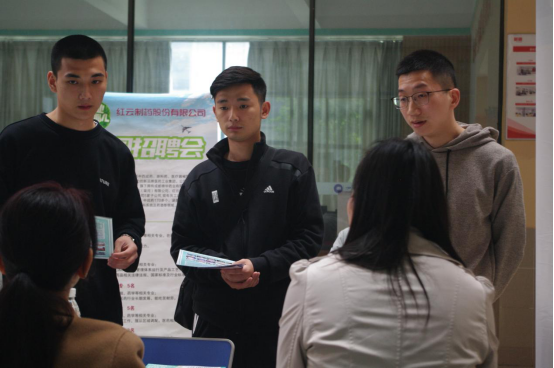 四川科技职业学院举办药学院  2021届毕业生专场双选会(图2)